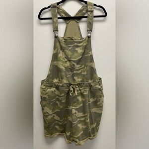 4 for $25 💛 George Camouflage Women's Shorts Green and Khaki Overalls